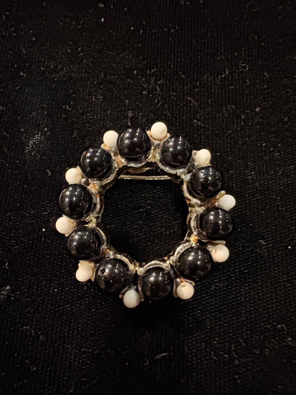 Source Unknown Black and White Bead Wreath Brooch